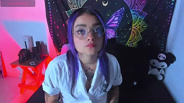 ChloeAllennn online show from 03/11/25, 03:14