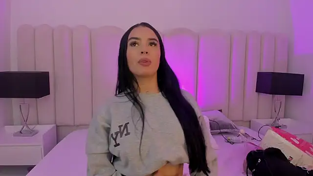 Antonella Smiith  online show from 02/25/26, 02:39