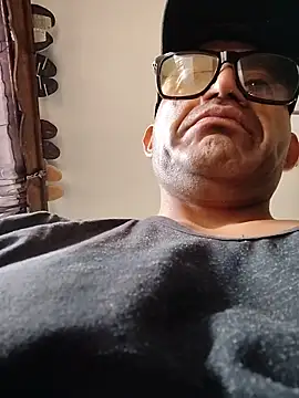 Snapshot of Mrpito7878 chatting on 05/17/26, 06:52 Mrpito7878 online show from 05/17/26, 06:52