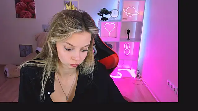 melissa richardson online show from 03/03/25, 03:27