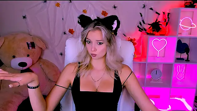 melissa richardson online show from 10/17/25, 12:29