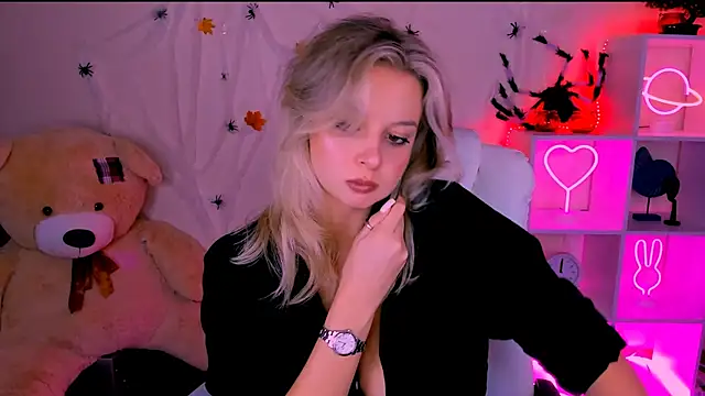 melissa richardson online show from 10/20/25, 04:29