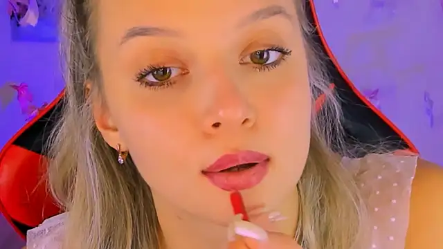 melissa richardson online show from 11/04/25, 01:37