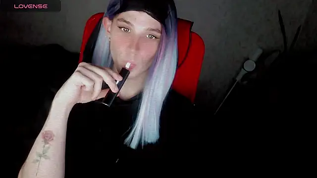 hellenspellman online show from 10/16/25, 05:10