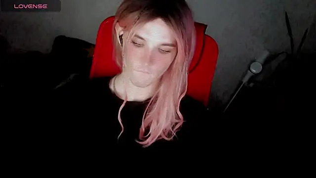 hellenspellman online show from 10/12/25, 03:13