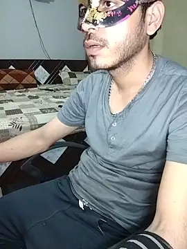 rahulkajuuu0909 online show from 03/26/26, 04:38