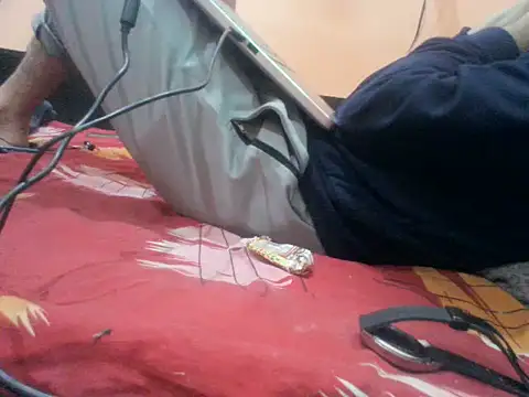 Snapshot of rahulkajuuu0909 chatting on 11/14/25, 10:19 rahulkajuuu0909 online show from 11/14/25, 10:19