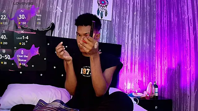 Snapshot of khler_Angelis chatting on 11/29/25, 01:11 khler Angelis online show from 11/29/25, 01:11