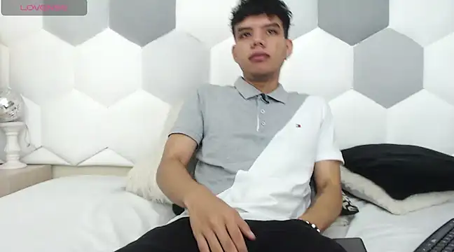 Axel Forte online show from 03/18/25, 12:17