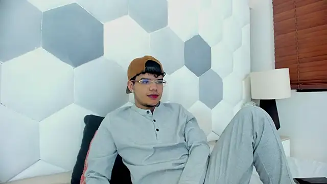 Axel Forte online show from 01/13/26, 01:15