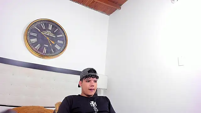 Snapshot of Axel_Forte chatting on 07/06/26, 03:14 Axel Forte online show from 07/06/26, 03:14