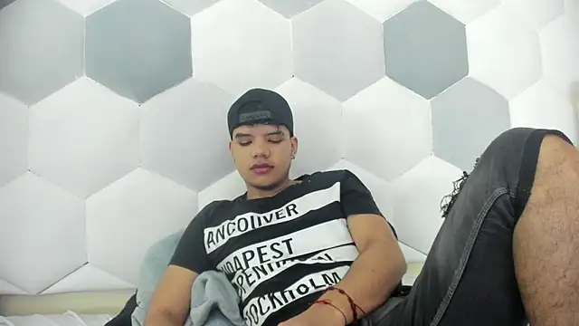 Axel Forte online show from 12/22/25, 01:00