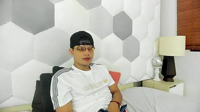 Axel Forte online show from 01/08/26, 01:28