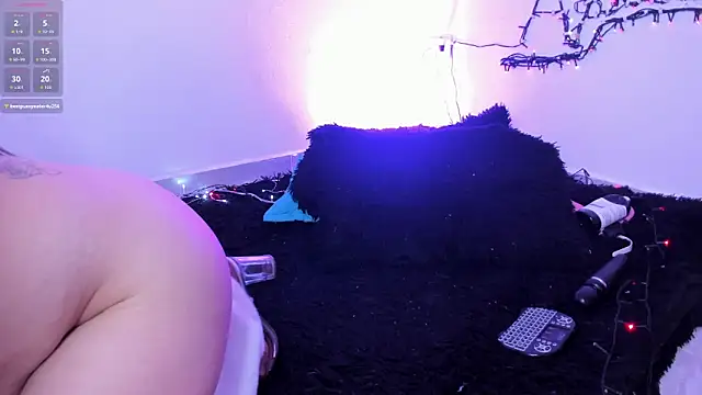 Agata  Rose online show from 04/05/26, 09:21