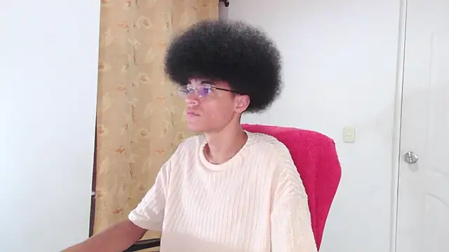 Smith Gael online show from 04/21/26, 01:42