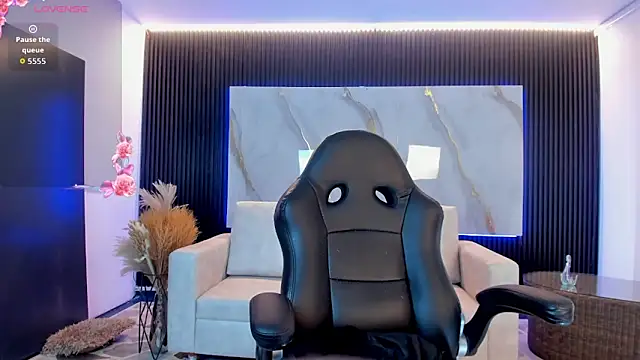 Ivaannaa  online show from 02/17/26, 12:46