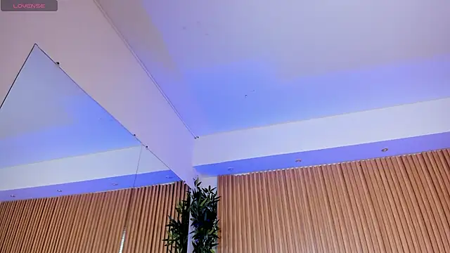 Ivaannaa  online show from 11/29/25, 02:50