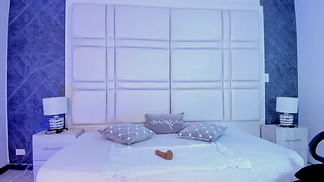 Ivaannaa  online show from 03/17/26, 01:25