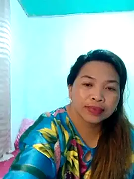 Snapshot of Sweet_fatty18 chatting on 10/26/25, 06:19 Sweet fatty18 online show from 10/26/25, 06:19