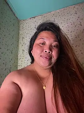 Snapshot of Sweet_fatty18 chatting on 02/06/25, 06:08 Sweet fatty18 online show from 02/06/25, 06:08