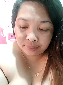 Snapshot of Sweet_fatty18 chatting on 03/04/25, 05:11 Sweet fatty18 online show from 03/04/25, 05:11