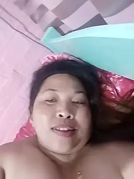 Snapshot of Sweet_fatty18 chatting on 12/08/24, 05:33 Sweet fatty18 online show from 12/08/24, 05:33