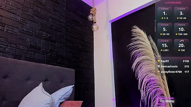 Snapshot of Maite_Smith_ chatting on 11/11/25, 05:30 Maite Smith online show from 11/11/25, 05:30