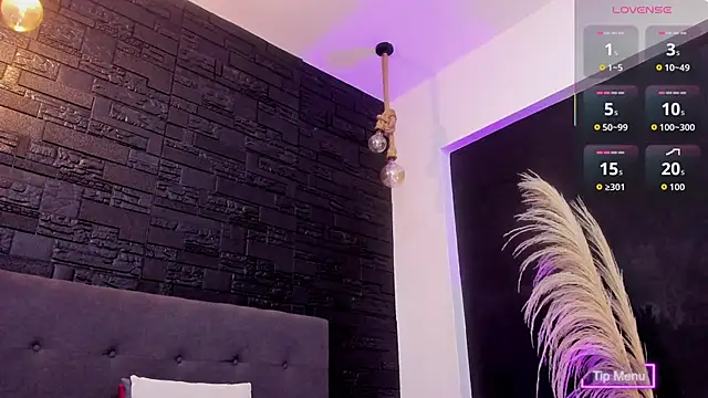 Snapshot of Maite_Smith_ chatting on 11/11/25, 05:24 Maite Smith online show from 11/11/25, 05:24