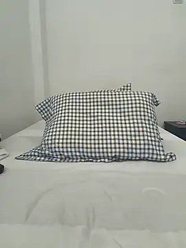 Snapshot of TattyHarrisquirtt chatting on 07/05/26, 12:12 TattyHarrisquirtt online show from 07/05/26, 12:12
