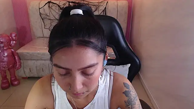 madhison klain s online show from 10/29/25, 08:19