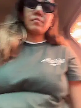 natashaleightt online show from 04/04/26, 06:47