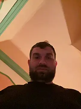 Snapshot of daniel21p chatting on 02/28/25, 10:28 daniel21p online show from 02/28/25, 10:28