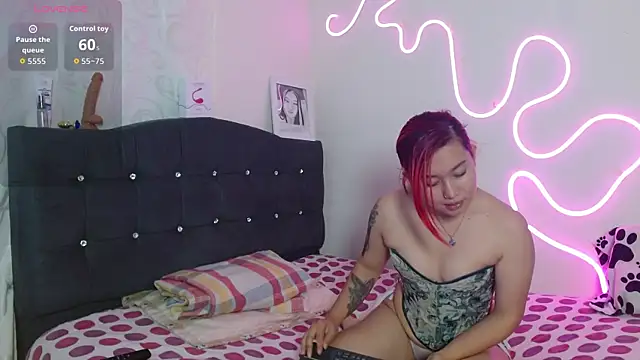 Snapshot of sloppy_cat chatting on 10/07/25, 11:39 sloppy cat online show from 10/07/25, 11:39