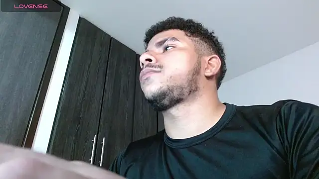 Javier Hot27 online show from 02/01/26, 03:38