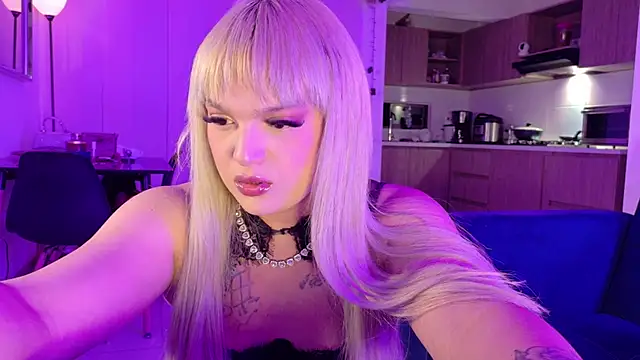 ScarletThompsonx online show from 02/09/26, 06:44