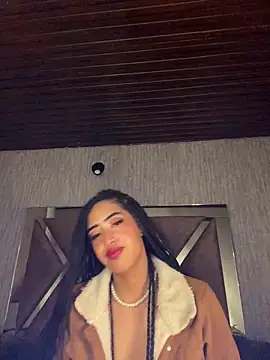 MichelleDiaz Pink online show from 03/22/25, 10:28