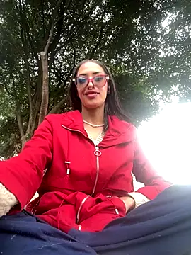 MichelleDiaz Pink online show from 11/28/25, 05:46