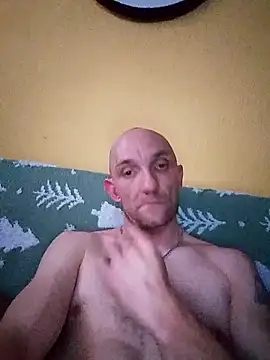 Machura online show from 04/10/26, 05:31