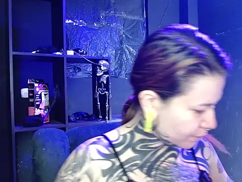 Pandora 9666 online show from 11/04/25, 02:10