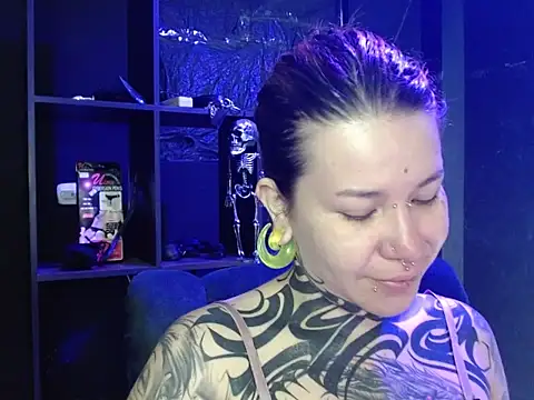 Pandora 9666 online show from 11/11/25, 04:02