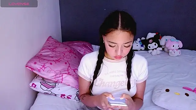 hellokitty  valery online show from 02/12/26, 11:04