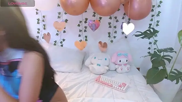 hellokitty  valery online show from 03/26/26, 08:51