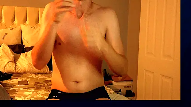 Snapshot of ebonylover1 chatting on 01/10/26, 10:05 ebonylover1 online show from 01/10/26, 10:05