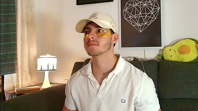 thomyafar online show from 02/10/26, 01:32