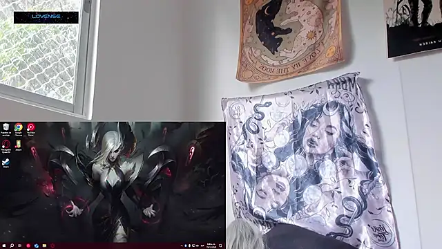 Hisato111 online show from 12/15/25, 01:50