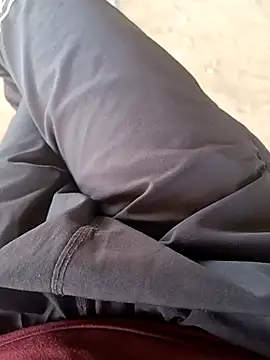 Delhi BoyBigcock online show from 03/10/25, 10:28