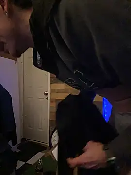 Snapshot of Polaroid_White chatting on 11/04/25, 07:23 Polaroid White online show from 11/04/25, 07:23