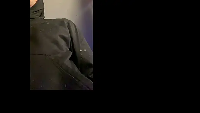 Snapshot of Polaroid_White chatting on 12/03/25, 07:41 Polaroid White online show from 12/03/25, 07:41