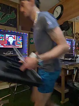 Snapshot of Polaroid_White chatting on 10/25/25, 10:47 Polaroid White online show from 10/25/25, 10:47