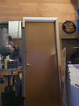 Snapshot of Polaroid_White chatting on 11/15/25, 03:10 Polaroid White online show from 11/15/25, 03:10